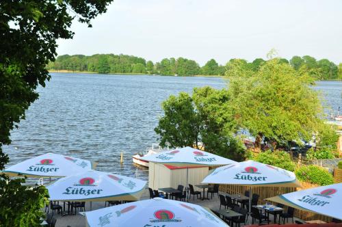 Hotel Muritzterrasse 3.7km von Ludorf entfernt