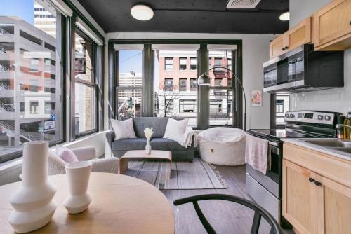 Urban SoHo Suite in the Heart of Downtown, Spokane