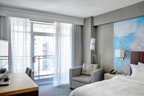 Courtyard by Marriott Toronto Downtown, Toronto (zdjęcie 10)