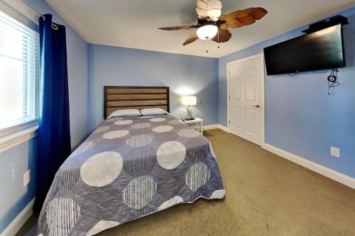 Put-in-Bay Waterfront Condo #109 in Put-in-Bay, USA