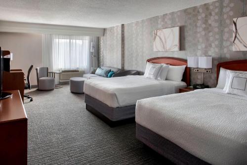 Courtyard by Marriott Lebanon in Lebanon, USA
