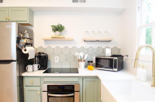 Cozy Gordonsville Cottage on Main Street in กอร์ดอนวิลล์ (VA)