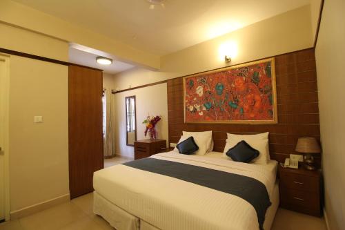 Srivar Hotels