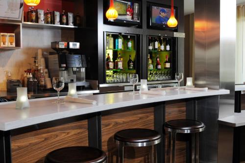 Courtyard by Marriott Oklahoma City Airport - image 5