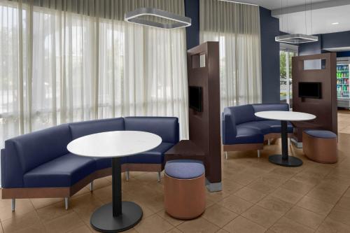 Courtyard Tampa Oldsmar - image 11