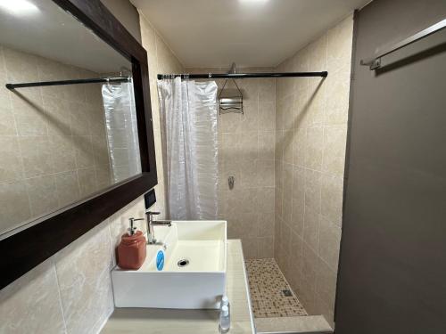 Mini Room El Mangal B&B in Сучитото