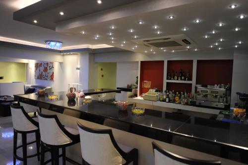 Ialysos City Hotel - image 11