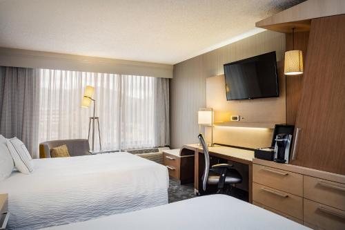 Courtyard by Marriott Riverside UCR/Moreno Valley Area - image 7