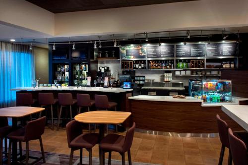Courtyard by Marriott Poughkeepsie - image 9