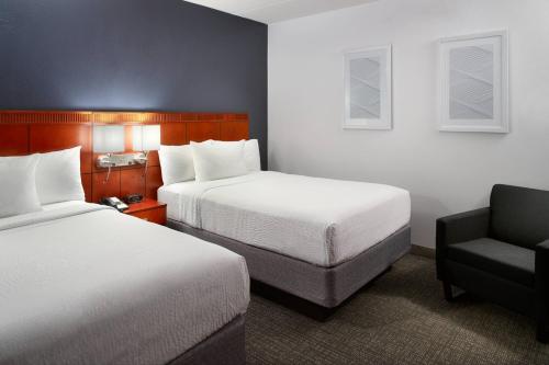 Courtyard by Marriott Raleigh Midtown in Raleigh, USA