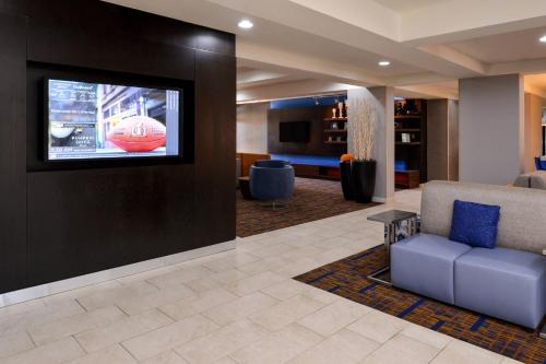 Country Inn & Suites by Radisson, Brown Deer - Milwaukee North - 편의 시설/서비스