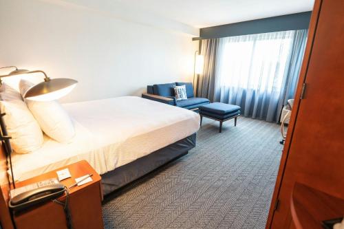 Courtyard by Marriott Philadelphia Springfield in Springfield, USA