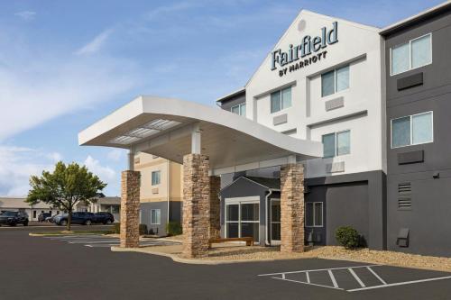 Fairfield Inn & Suites Findlay - image 8