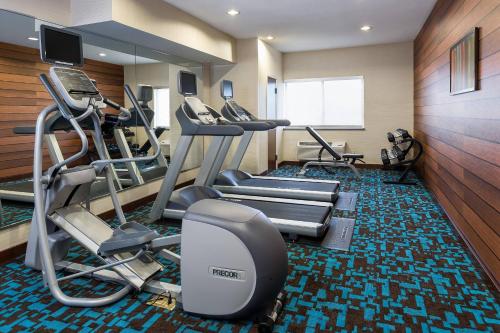 Fairfield Inn & Suites Findlay - image 12