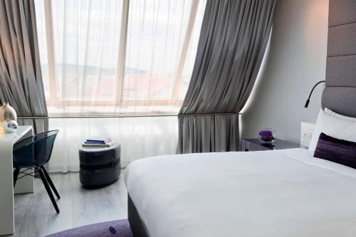 2 bedrooms, 2 beds
