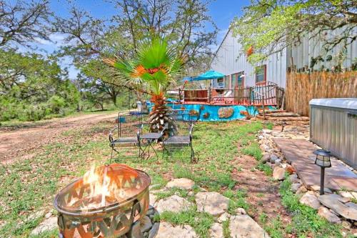 Three Horses Ranch in Johnson City (TX)