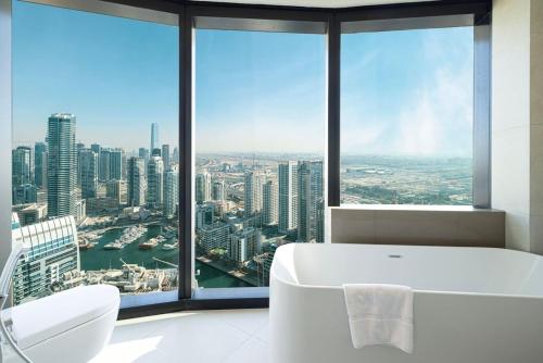 Ultra Luxury 3Bdr Address Residence, by Only Stays, Dubái (foto 4)