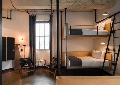 Queen + Bunk Loft
