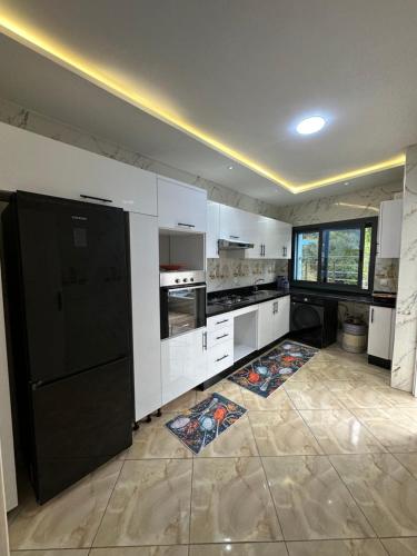 Blue chafchaouen in 아인 하우지