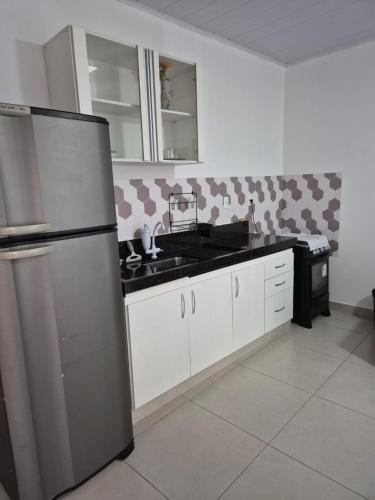 ห้องครัว, Sossai Hostel Flats near สนามบินเอวริโก เด อาเกียร์ ซัลเลส