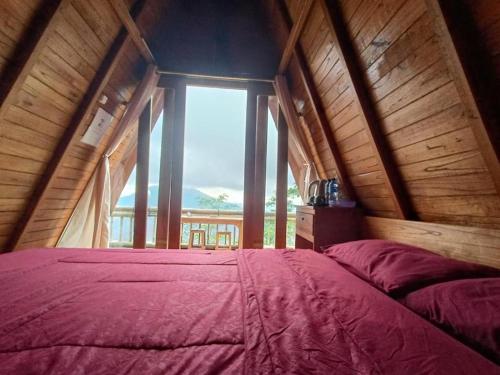1 queen bed