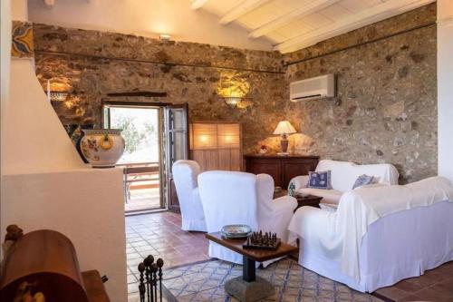 บริการและสิ่งอำนวยความสะดวก, Villa Cefalu private pool in เชฟาลู