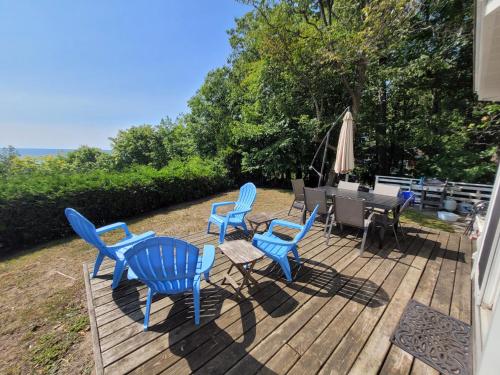 Great Lakes Getaway - Incredible Lakefront! in Frenkforta