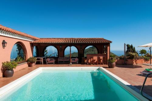 Mansion Bandama by VillaGranCanaria