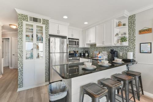 Seascape 1215 Condo - image 7