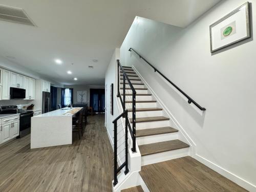 LUX Spacious Townhouse 4BR in DC in Washington, USA
