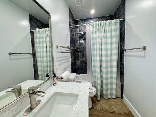 LUX Spacious Townhouse 4BR in DC in Washington, USA