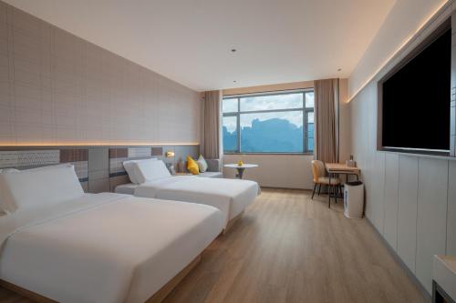 2 twin beds