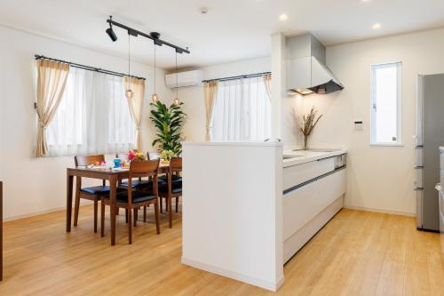 恩納村一棟貸し ビーチや飲食店徒歩圏内 最大6名 Ciel希望ヶ丘A棟 恩納村一棟貸し ビーチや飲食店徒歩圏内 最大6名 Ciel希望ヶ丘A棟