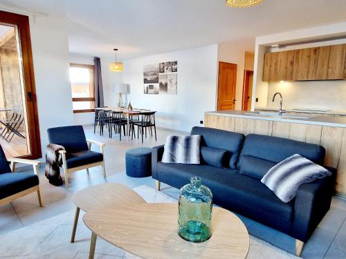 Appartement Neuf 5 pièces à 20m des pistes avec garage double - FR-1-755-37 – khách sạn tại Aime