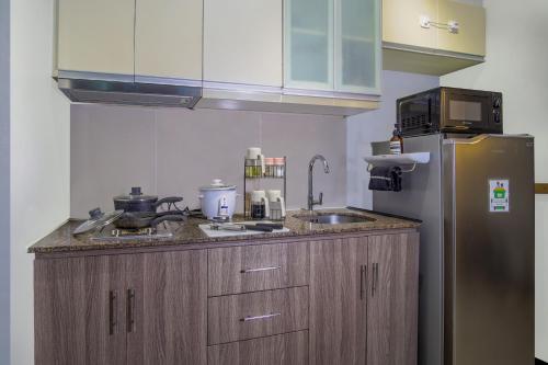 Vintage Mickey Disney Stay in BGC -200mbps wifi, Manila (foto 5)
