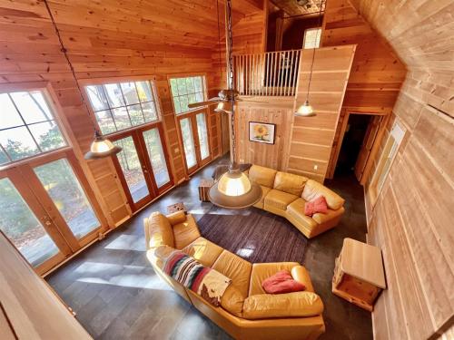 BEAR POINT LIMIT 15 villa - image 2