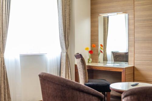 Privilege Suite image 10