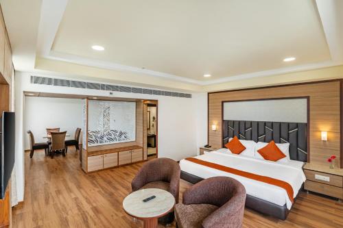 Privilege Suite room in Sterling V Grand Madurai