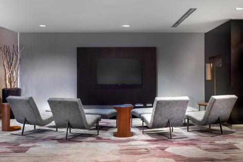 Courtyard by Marriott Denton - main image