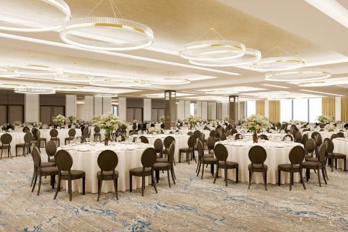 Courtyard by Marriott London Heathrow Airport - image 10