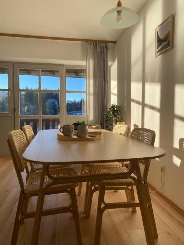 設施, Appartement am See in 海德米勒