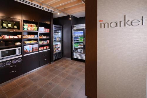 Courtyard by Marriott Dallas Plano/The Colony - image 7