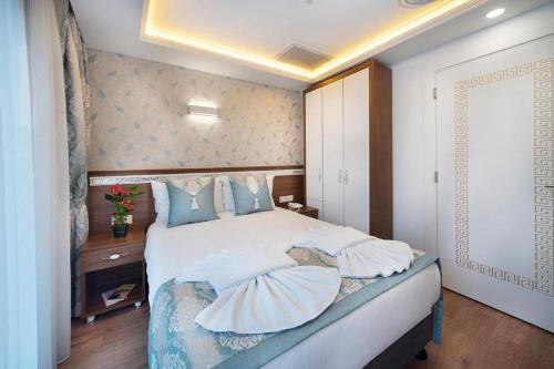 Lika Hotel - Superior Double or Twin Room - Luxury in Istanbul Center, Istanbul (photo 4)