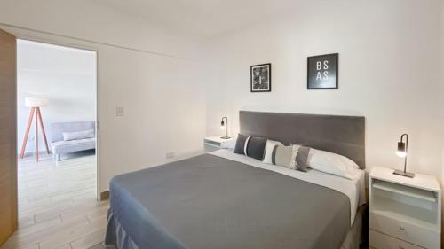 Modern Studio with Amenities in the Heart of the City Saenz Pea -U4 - image 2