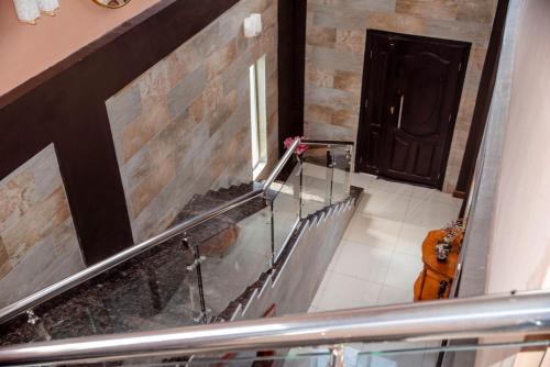Lusaka Luxe Your Private Oasis Awaits in the Heart of Zambia - image 3