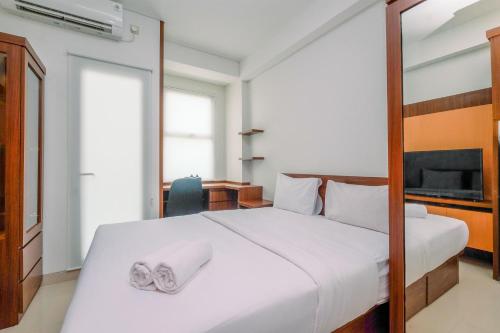 Fancy and Nice Studio Apartment at Transpark Cibubur By Travelio, Depok