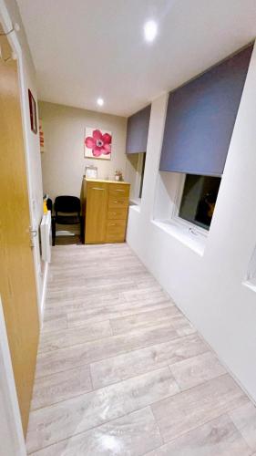 Instalaciones, Attractive Studio Flat Bradford City Center in City