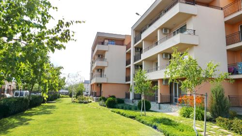 Oxygen Apartments - image 5