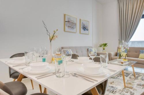 Serene 2 Bedroom Apartment - image 10