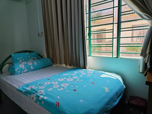 Winter Spring Homestay - Tap to explore photos